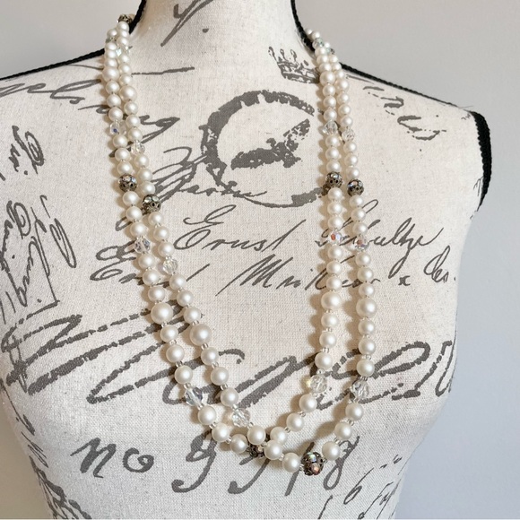 Vintage Judy Lee Faux Pearl Aurora Borealis Signed Necklace - Picture 3 of 11